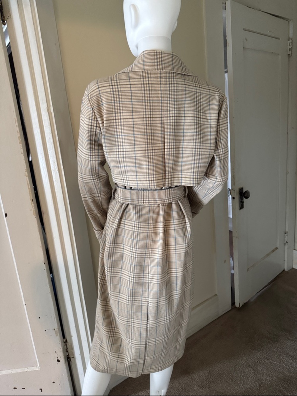 Bagatelle Collection New York Beige and Blue Plaid Double-Breasted Trench Coat - Picture 13 of 13